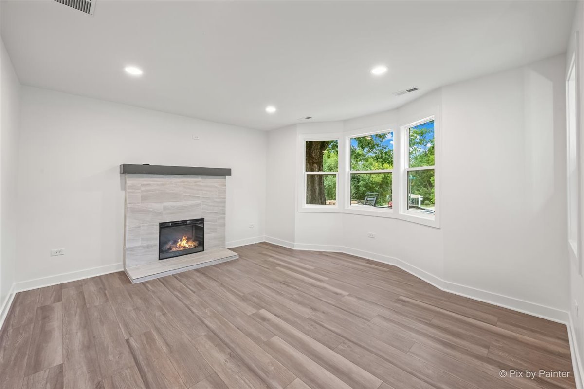 23475 N Summit Drive Property Photo 3