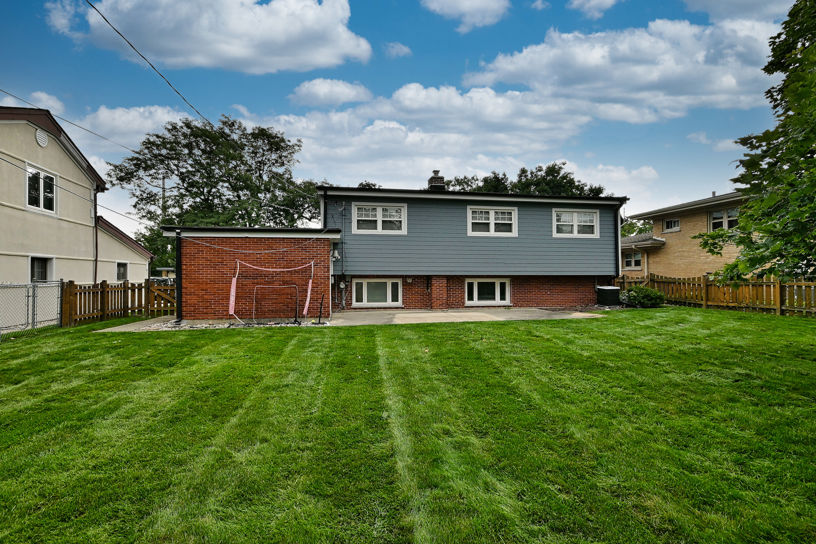 482 E Park Avenue Property Photo 29