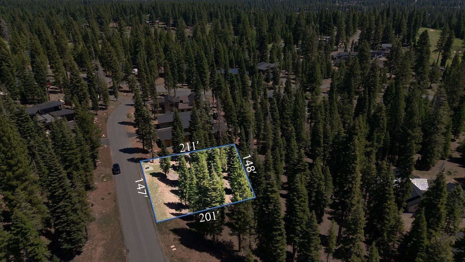9188 Tarn Circle Property Photo 6