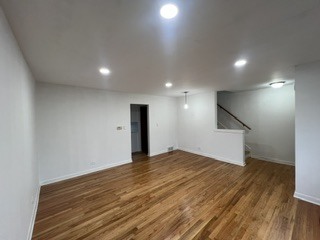 7229 N Campbell Avenue Property Photo 2