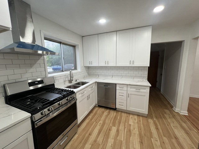 7229 N Campbell Avenue Property Photo 7