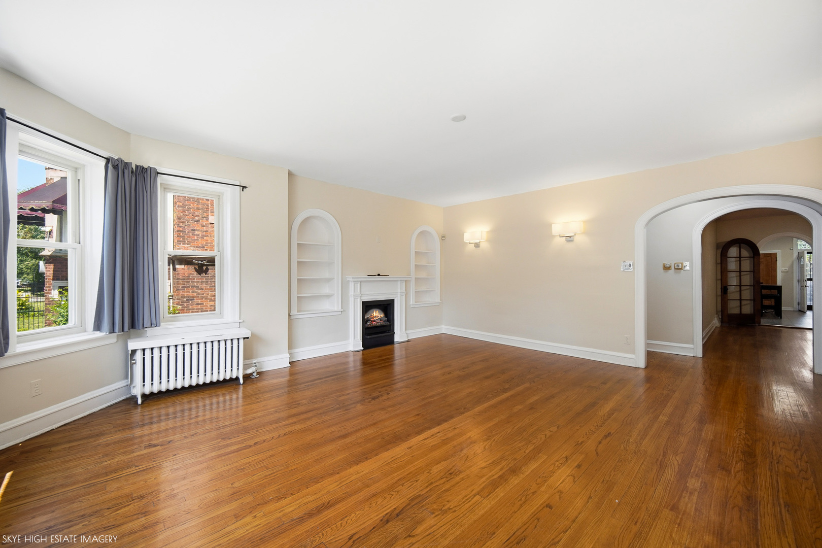 8215 S Evans Avenue Property Photo 3