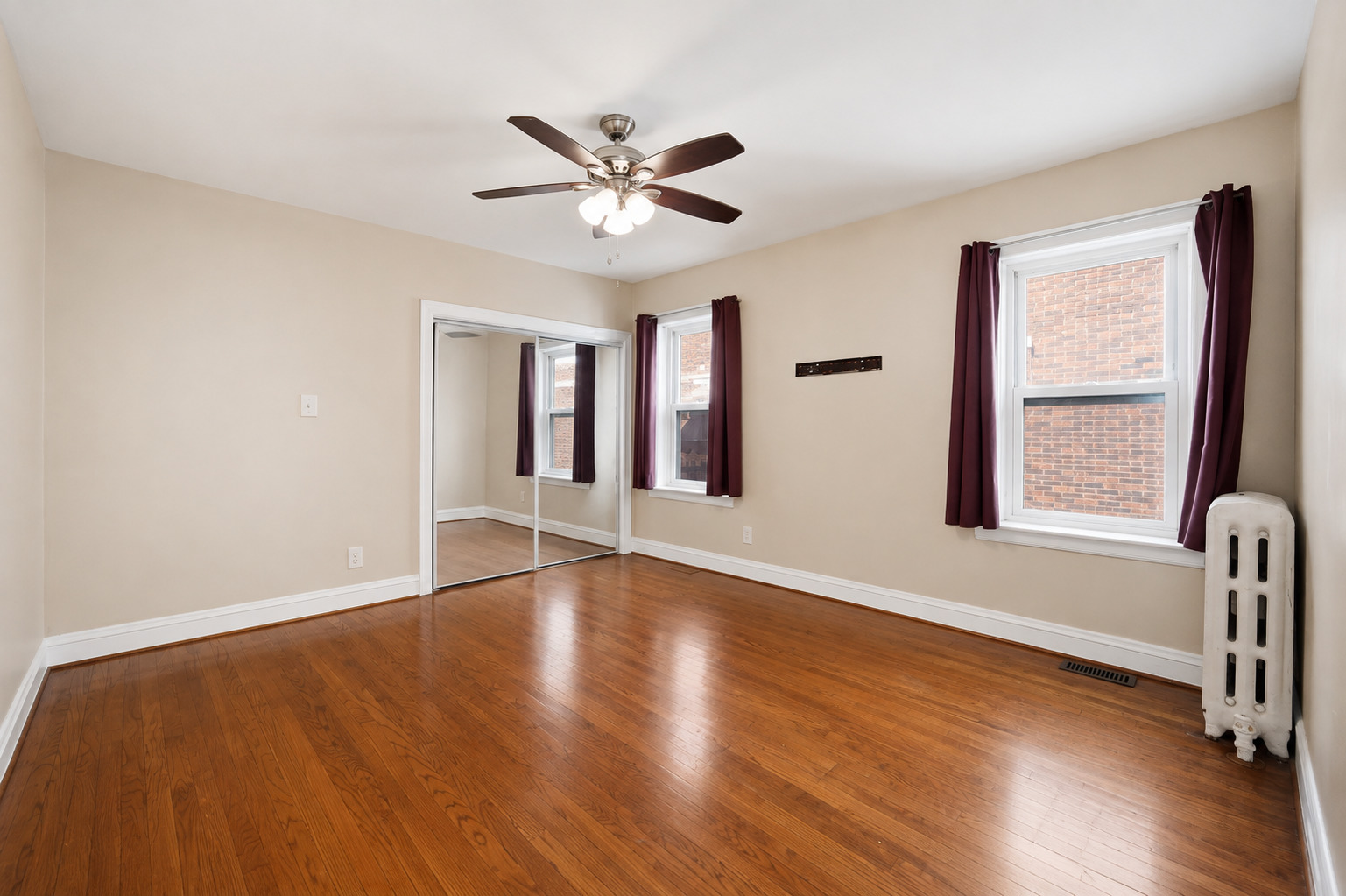8215 S Evans Avenue Property Photo 5