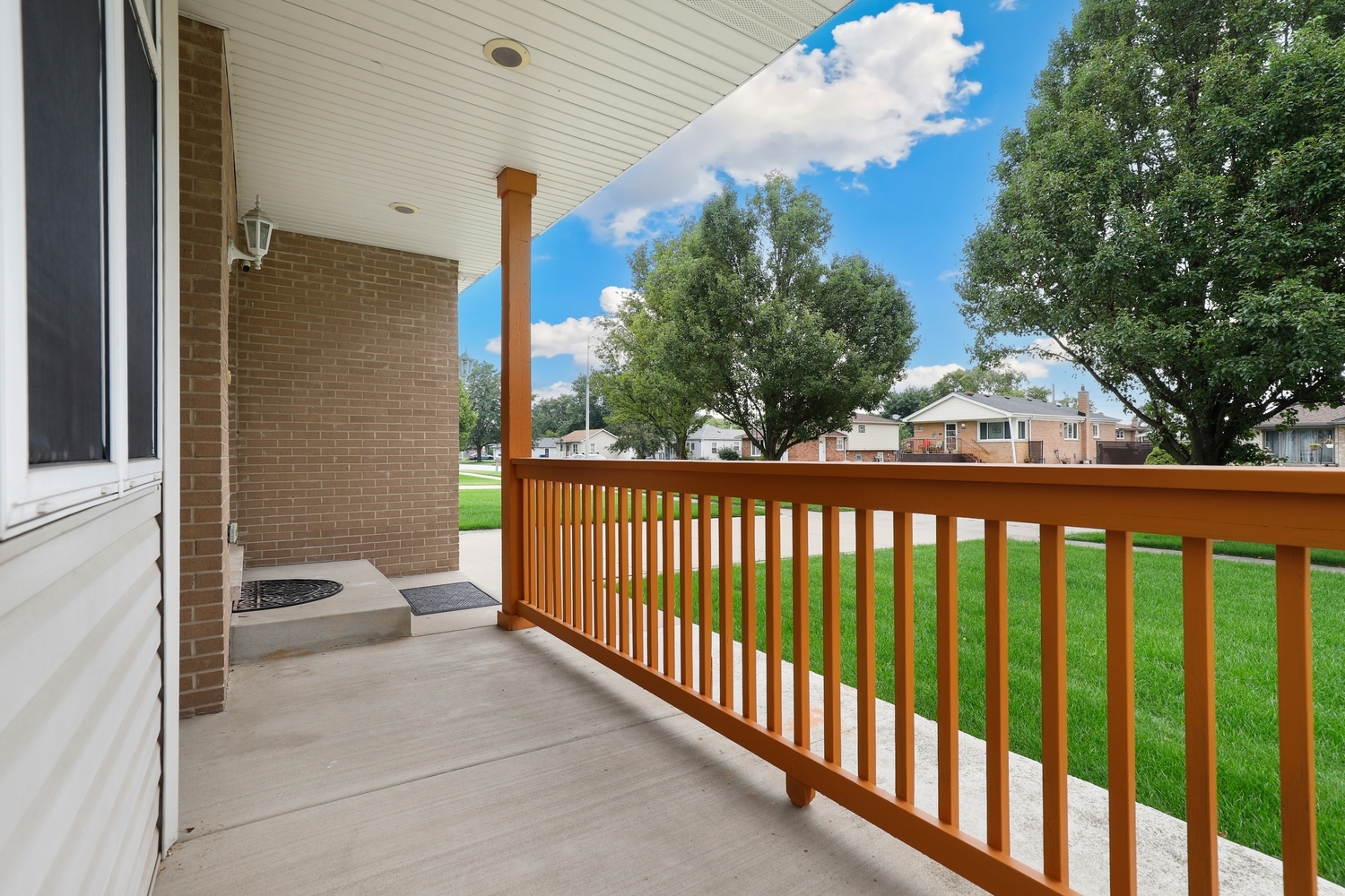 8542 Latrobe Avenue Property Photo 2