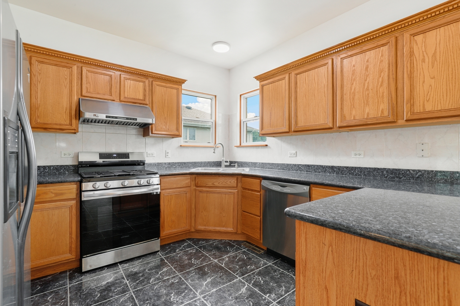 8542 Latrobe Avenue Property Photo 8