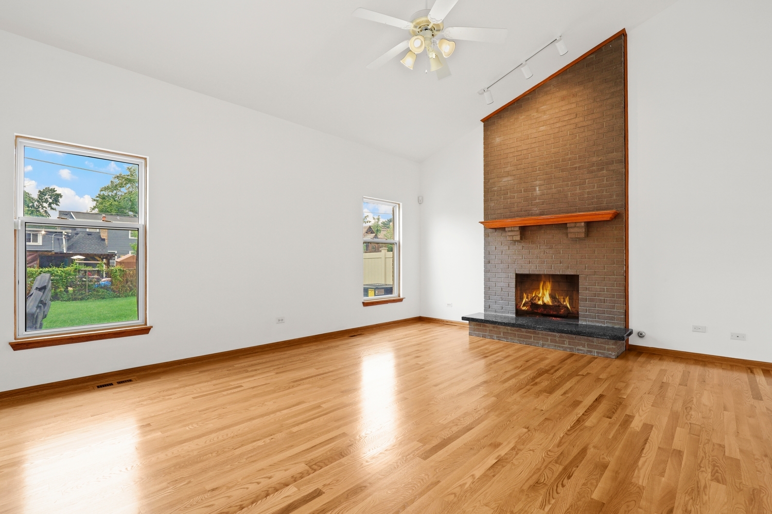8542 Latrobe Avenue Property Photo 13
