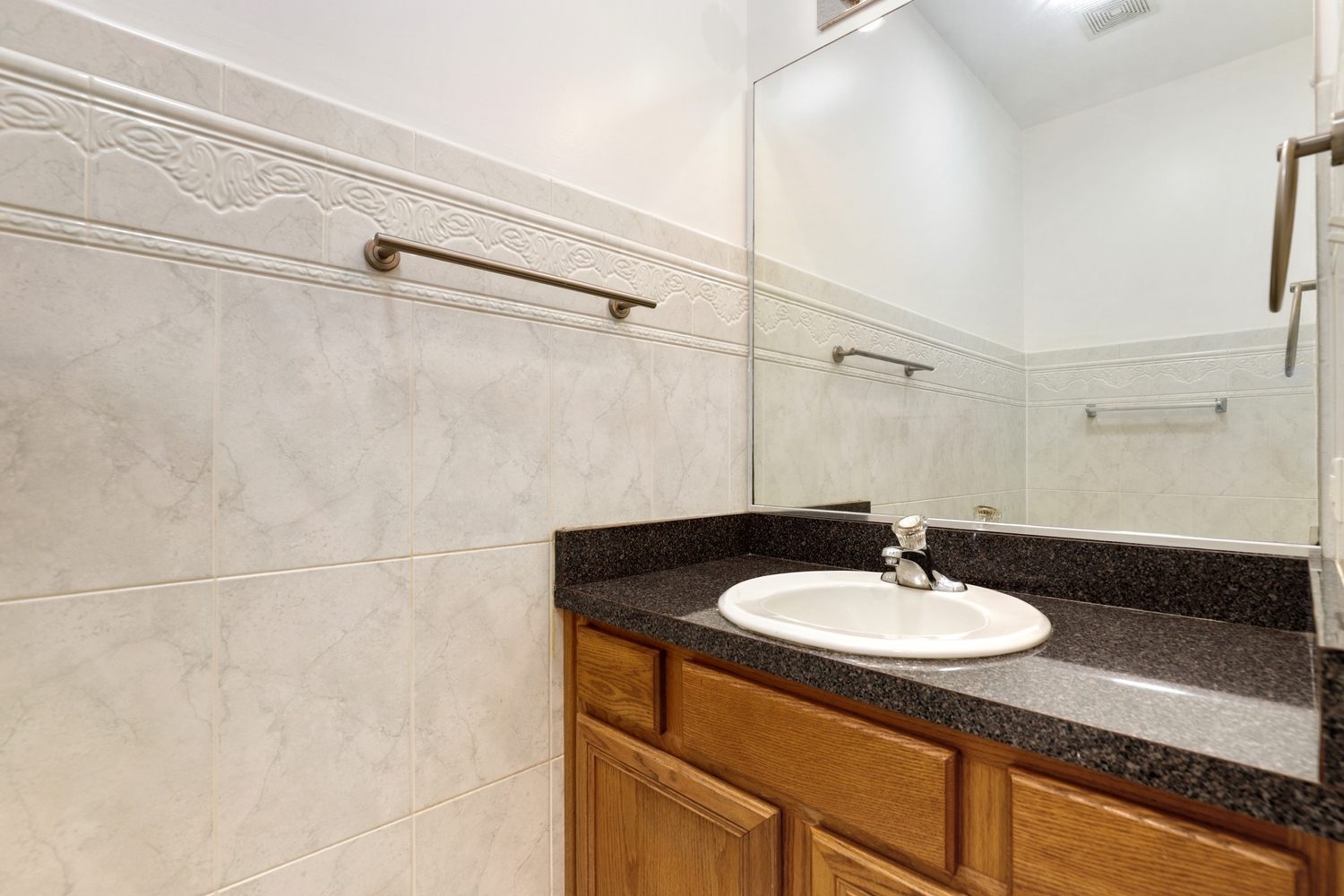8542 Latrobe Avenue Property Photo 14