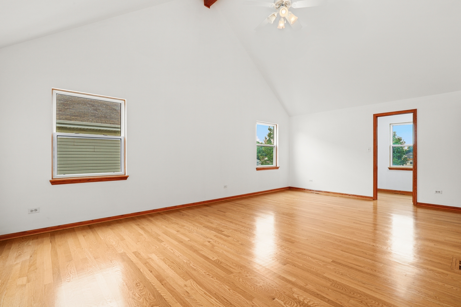 8542 Latrobe Avenue Property Photo 17
