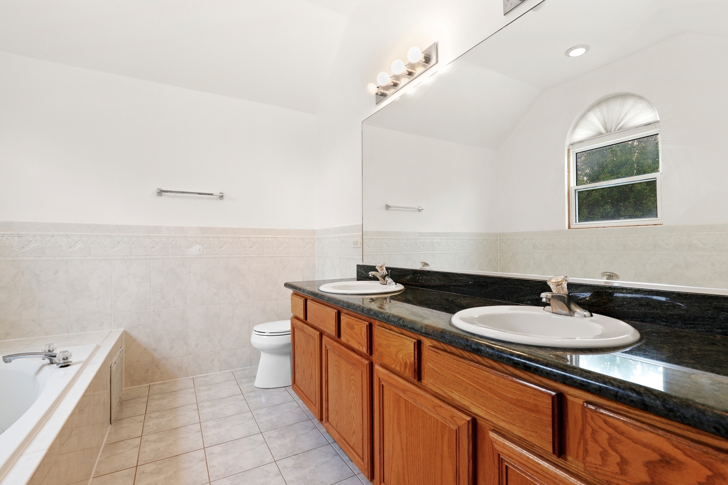 8542 Latrobe Avenue Property Photo 18