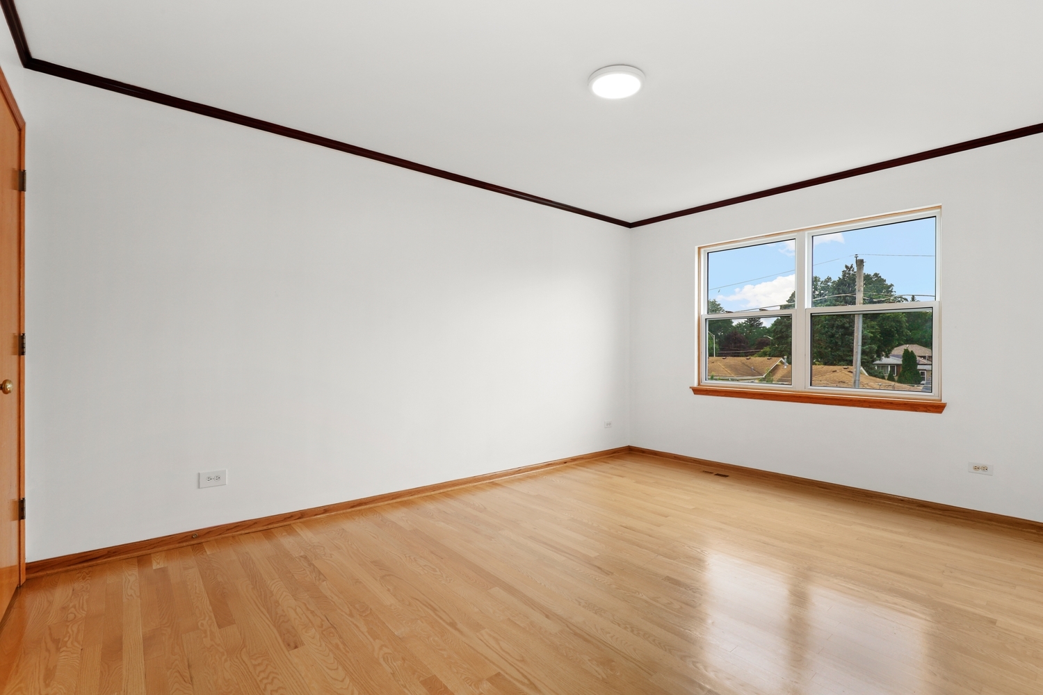 8542 Latrobe Avenue Property Photo 21