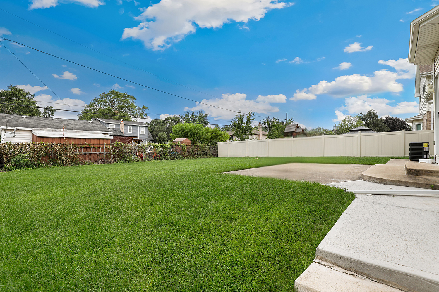 8542 Latrobe Avenue Property Photo 29