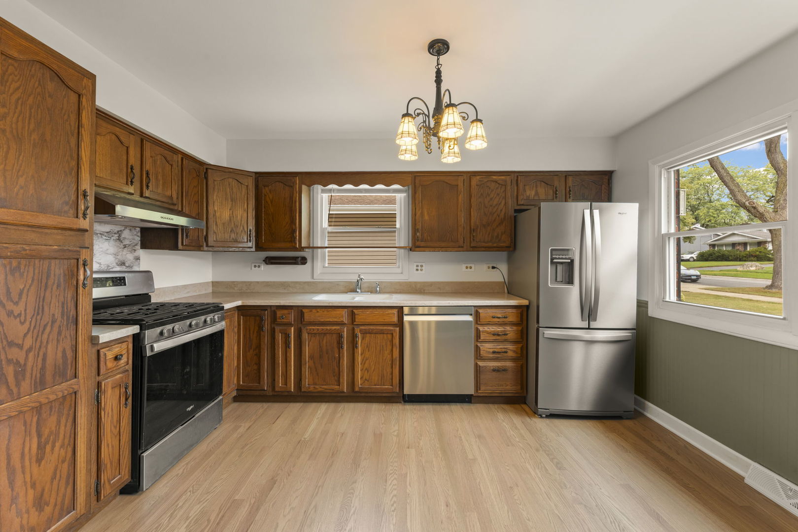 1302 Coolidge Avenue Property Photo 9