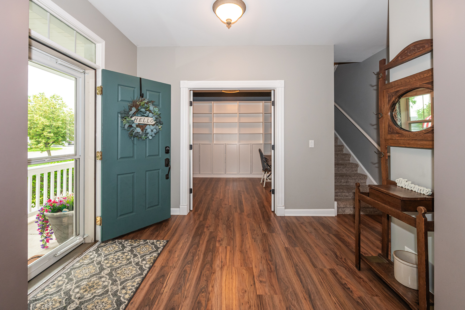 2700 Salt Creek Court Property Photo 9