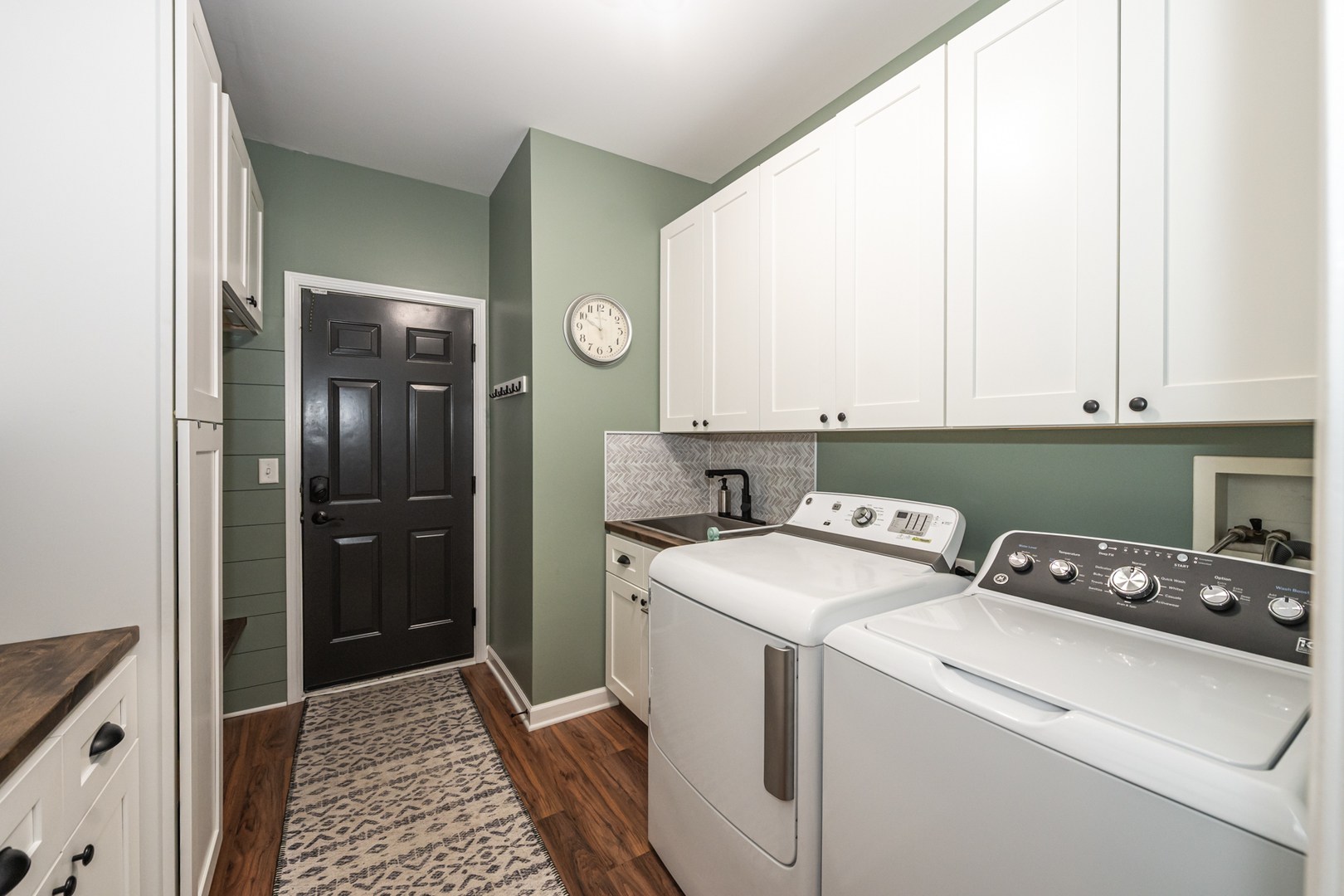 2700 Salt Creek Court Property Photo 14
