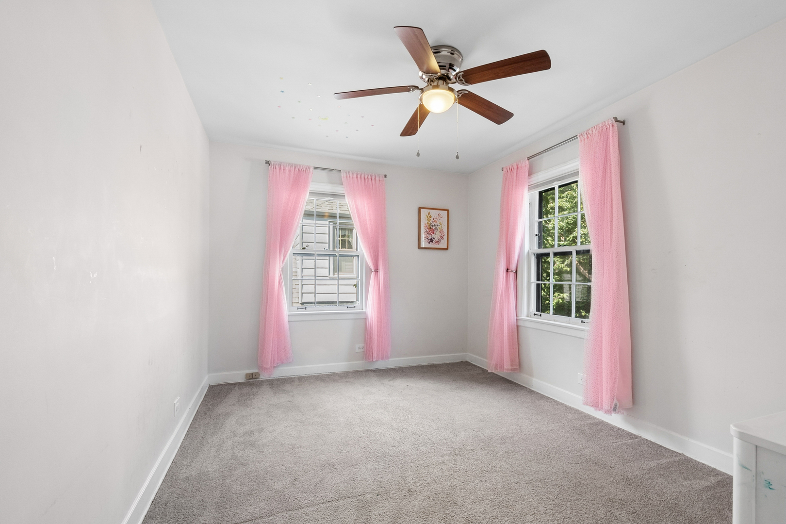 1615 Dobson Street Property Photo 14