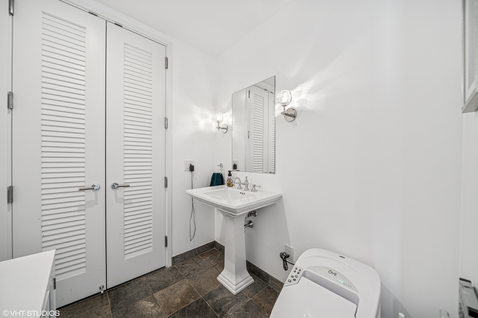 401 N Wabash Avenue 52c Property Photo 6