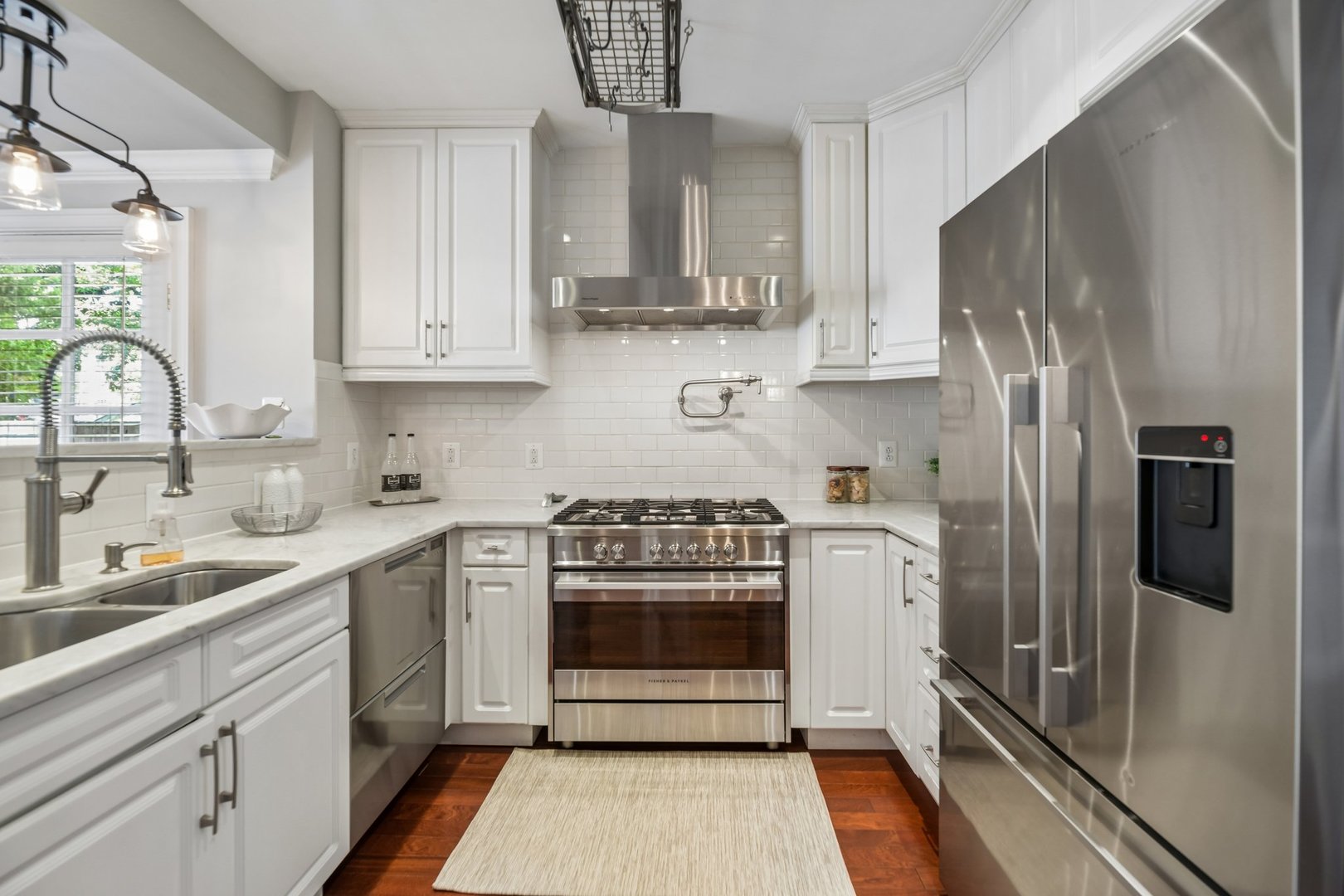 426 N Alfred Street Property Photo 15
