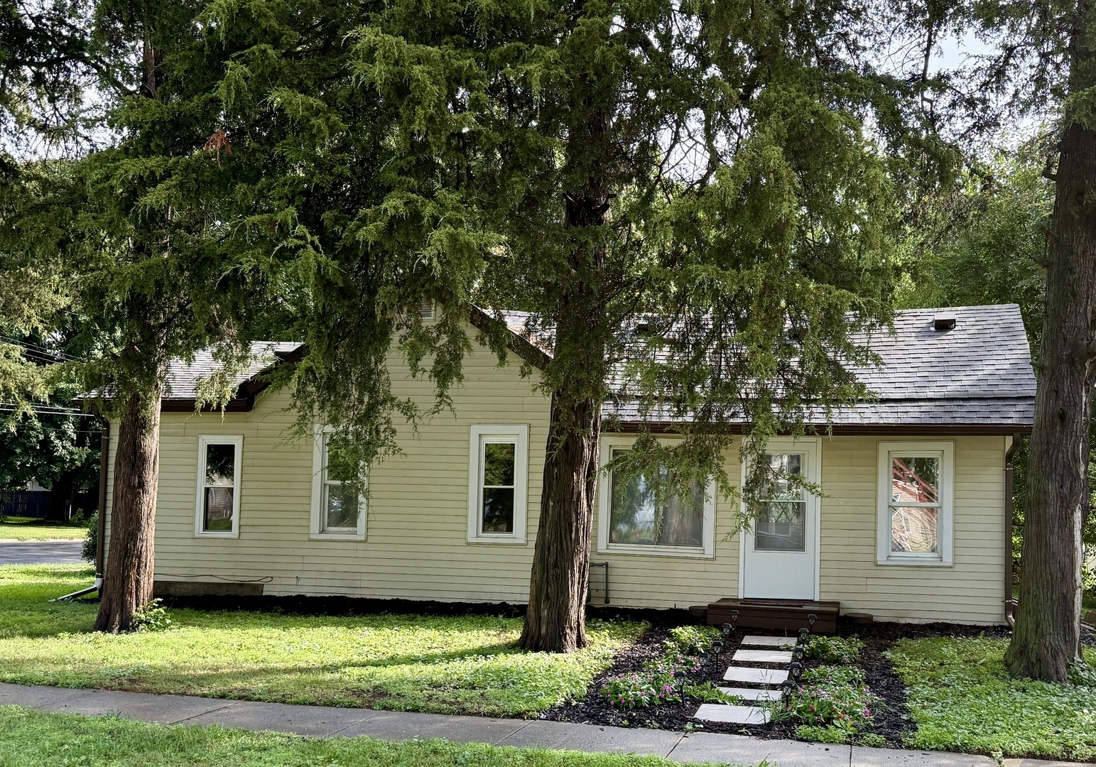 12762520 Property Photo 1