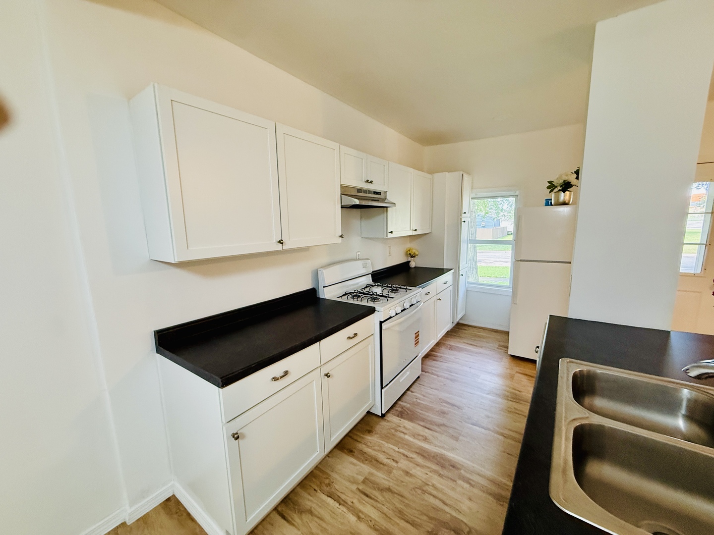 12762520 Property Photo 5