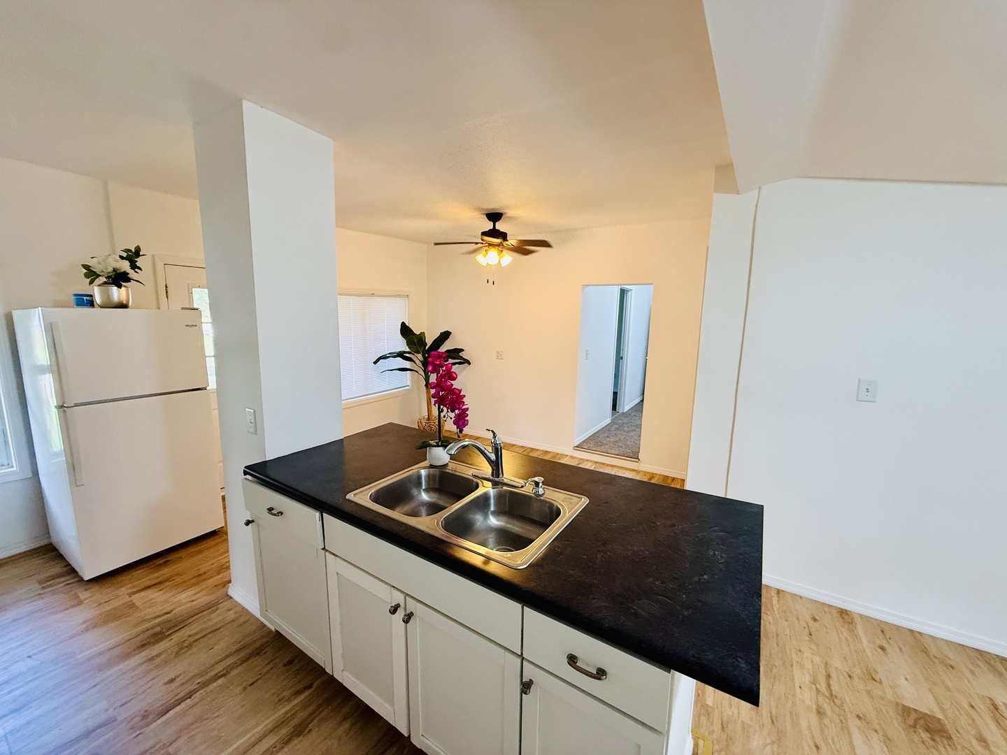 12762520 Property Photo 6