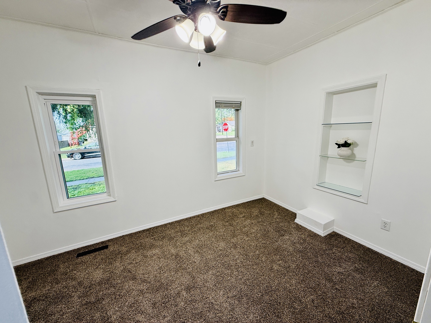12762520 Property Photo 11