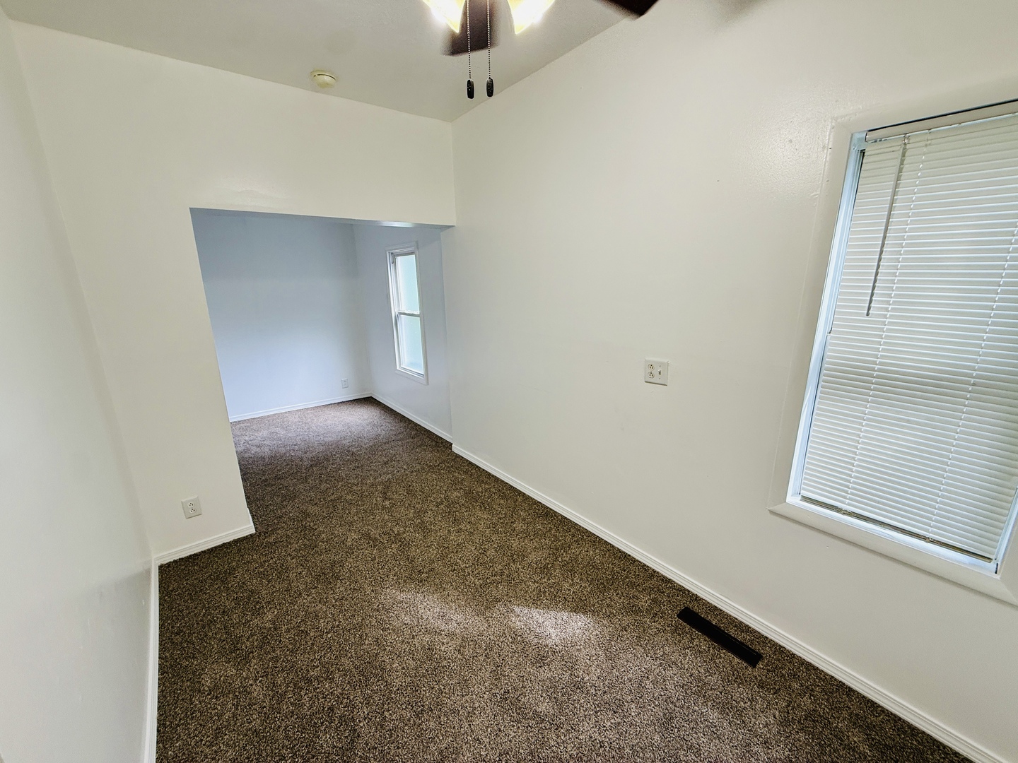 12762520 Property Photo 13