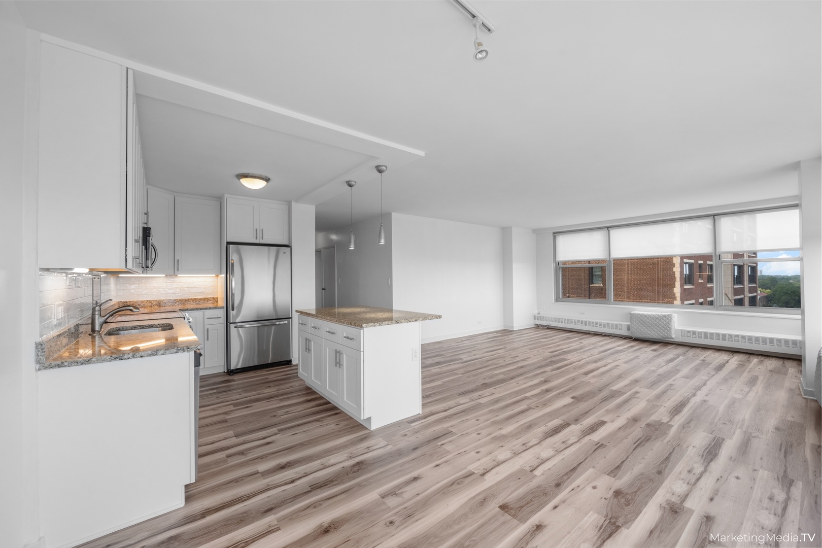 3900 N Lake Shore Drive 9k Property Photo 4