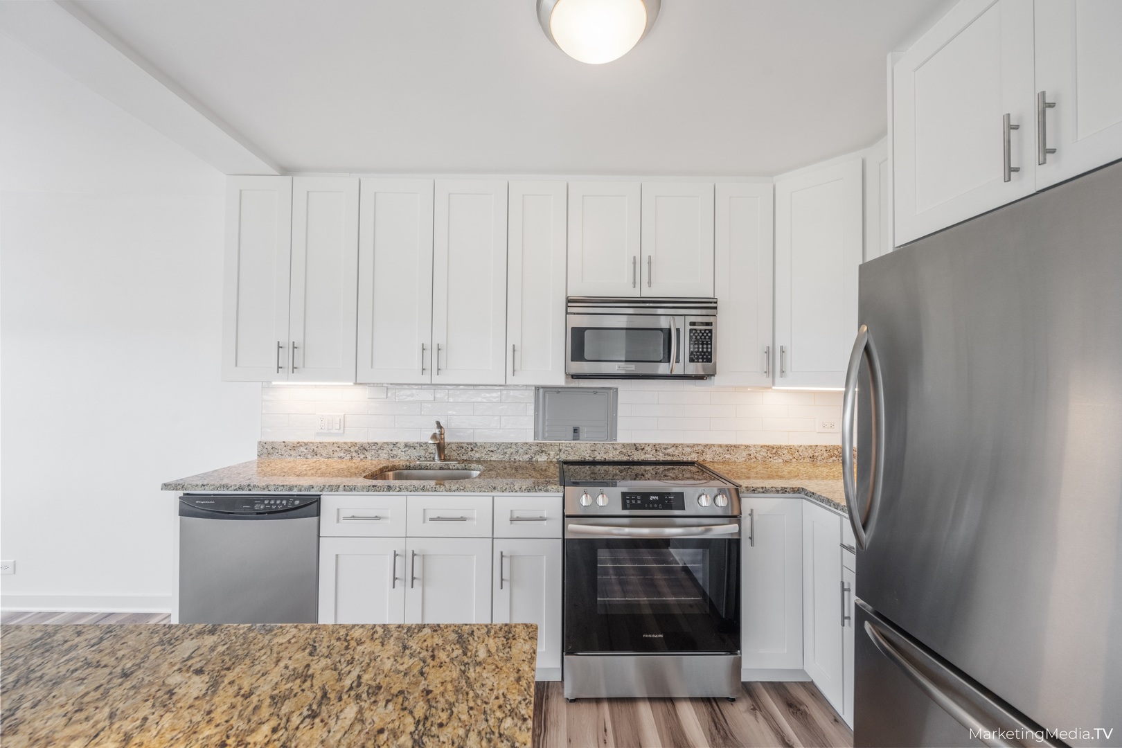 3900 N Lake Shore Drive 9k Property Photo 7