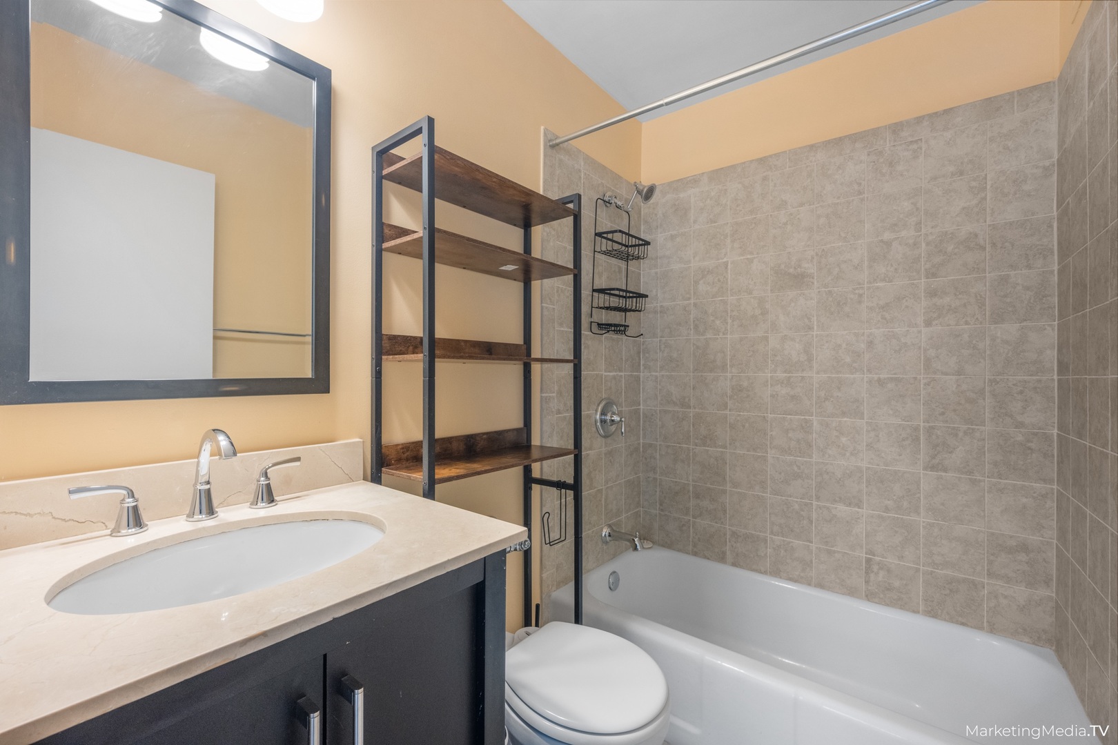 3900 N Lake Shore Drive 9k Property Photo 10