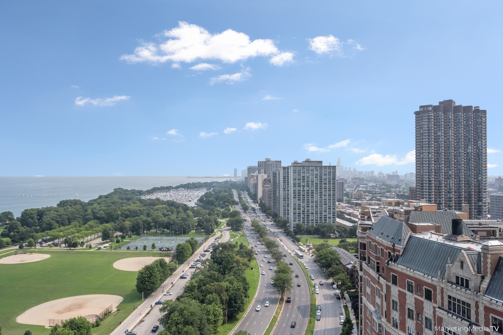 3900 N Lake Shore Drive 9k Property Photo 22