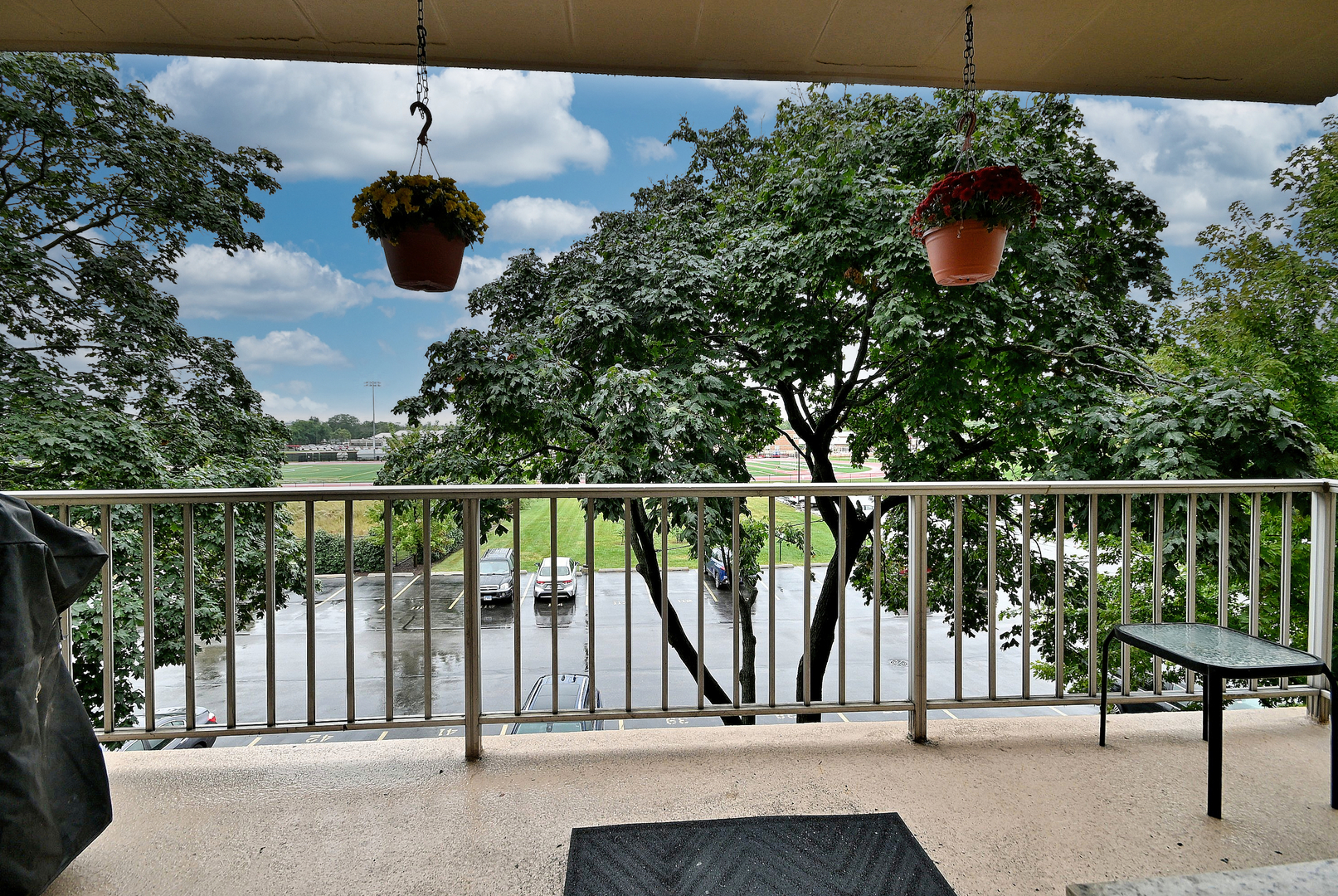 110 W Butterfield Road 309s Property Photo 41