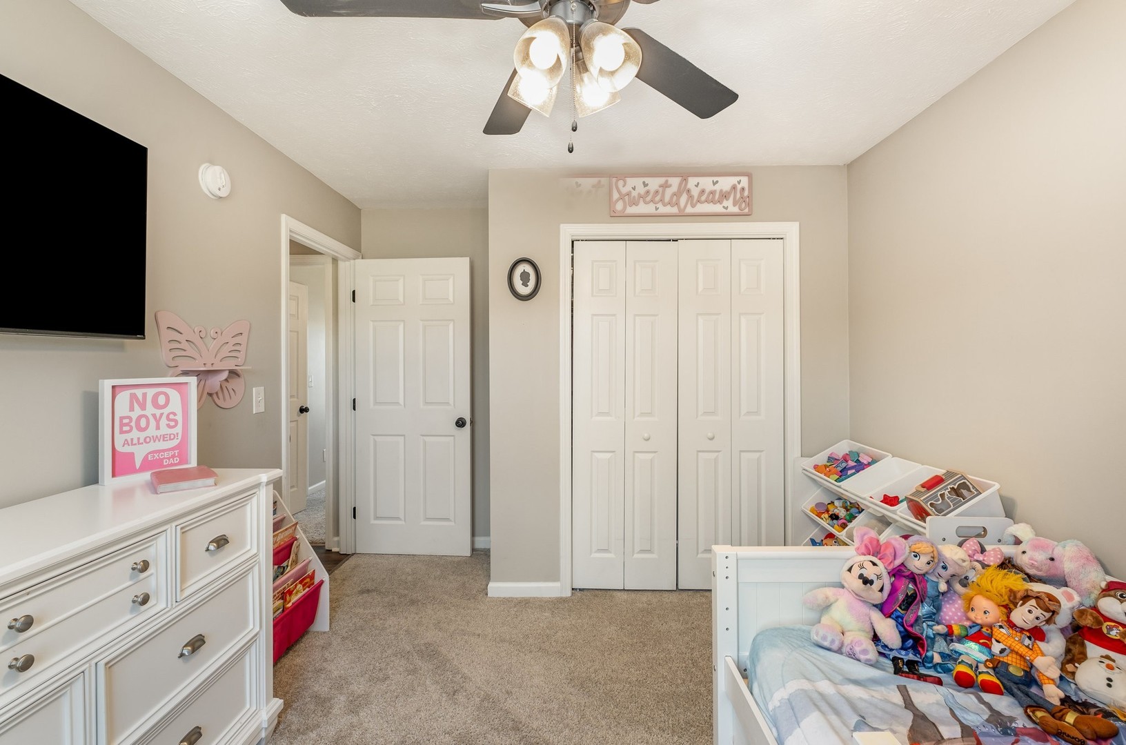 105 Blythe Court Property Photo 19