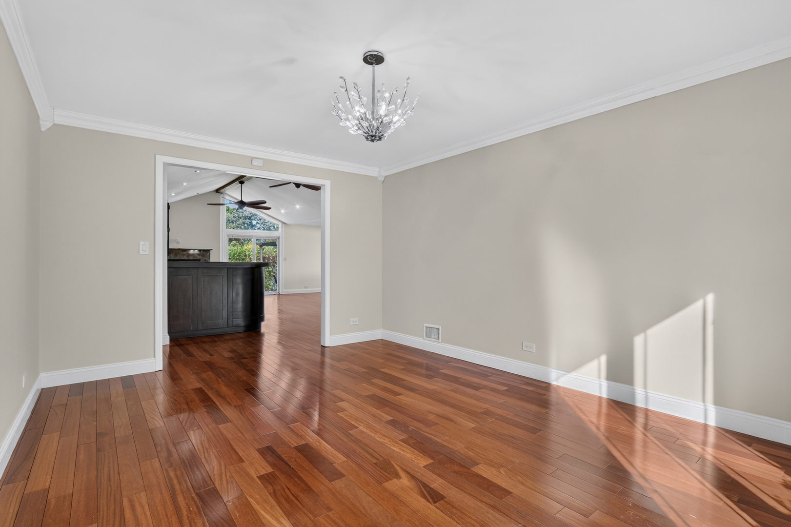 3050 Kayjay Drive Property Photo 22