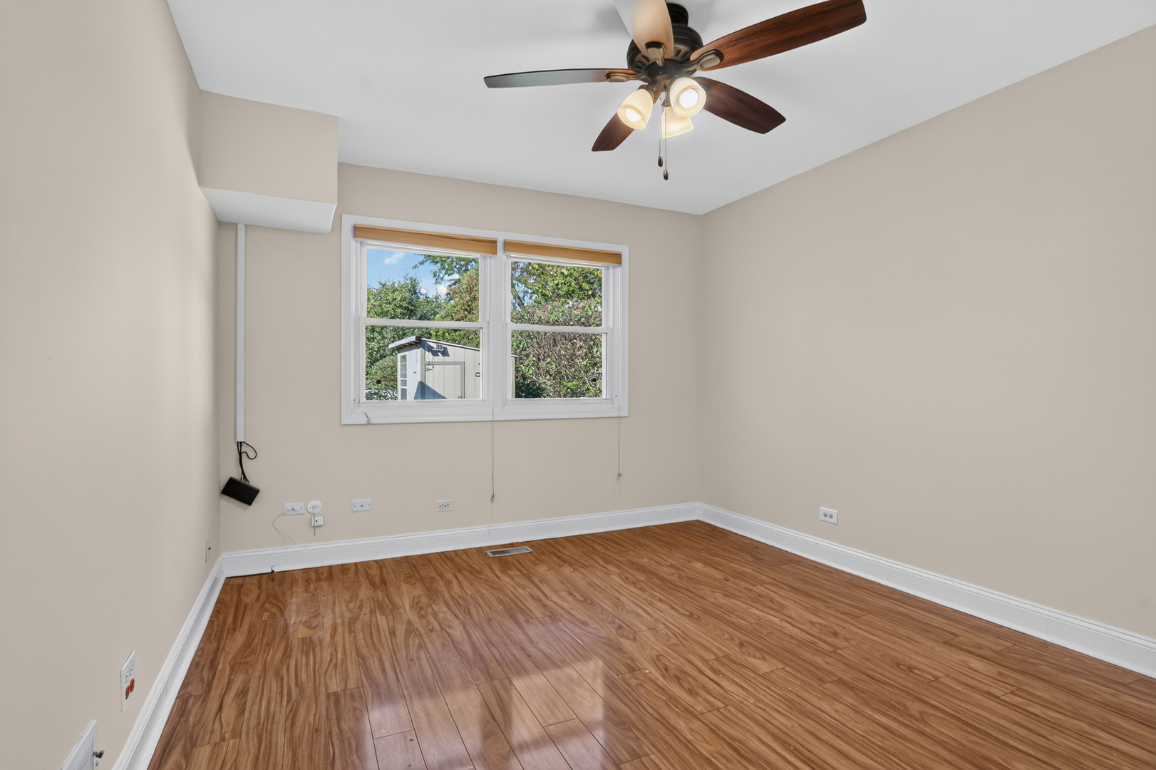 3050 Kayjay Drive Property Photo 27