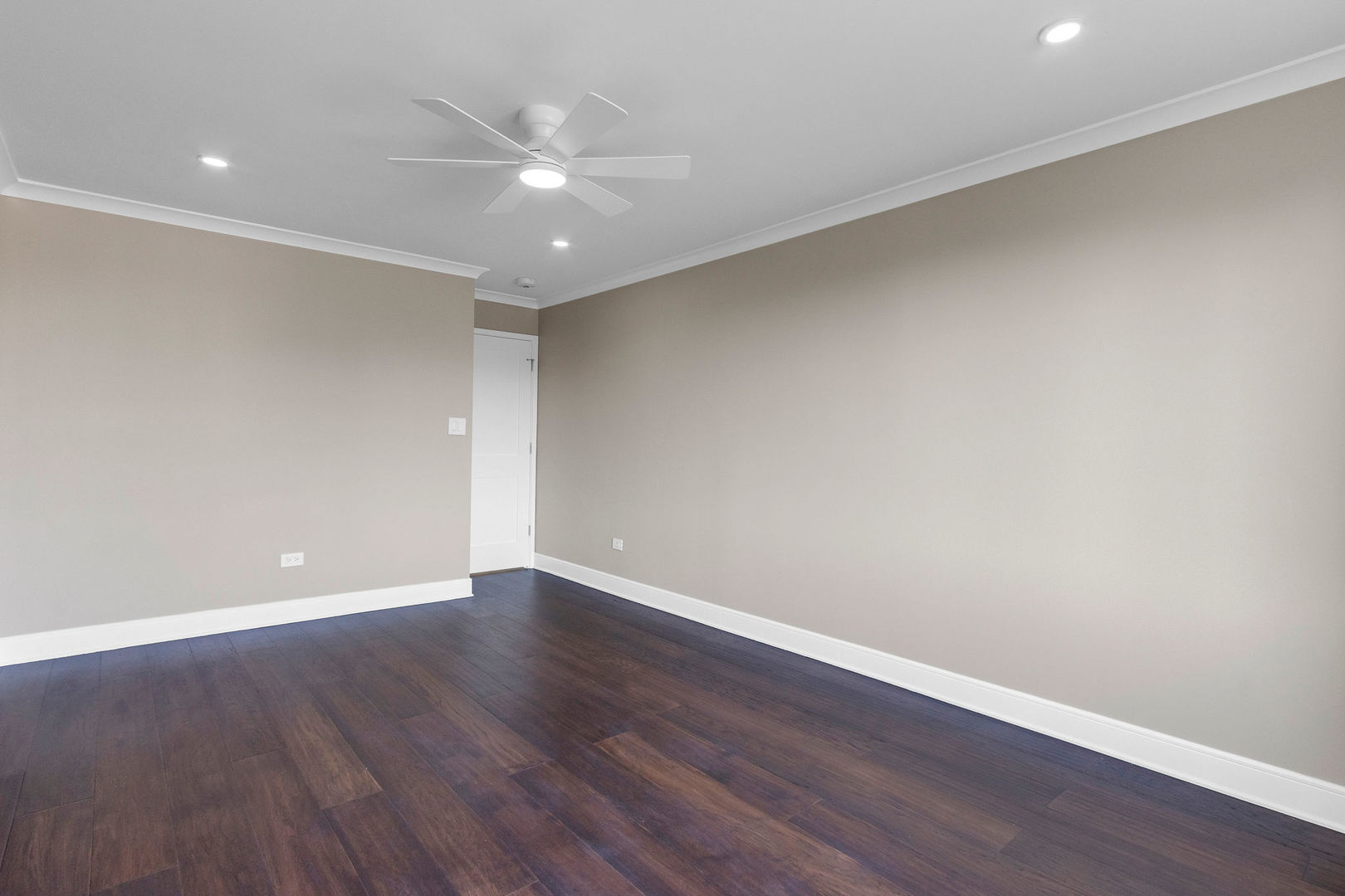 6400 N Cicero Avenue 416 Property Photo 28
