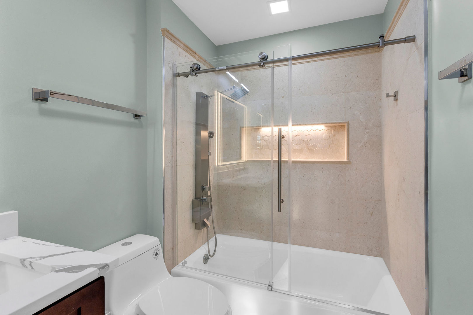 6400 N Cicero Avenue 416 Property Photo 33