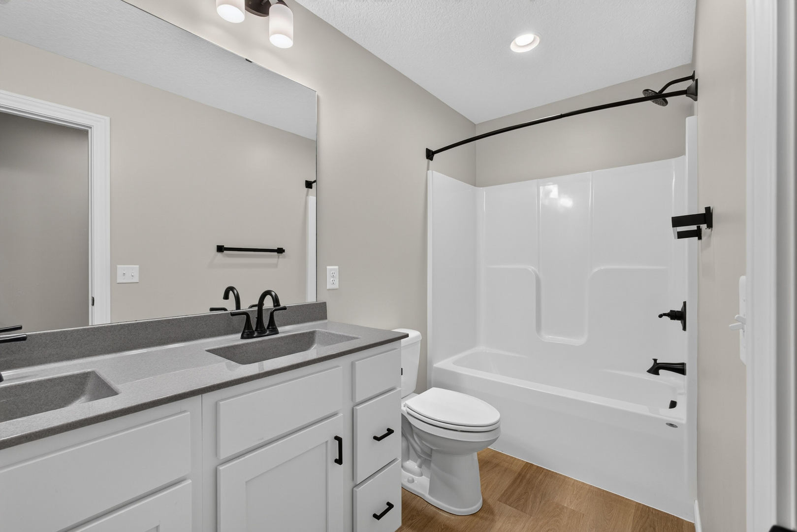 4069 Orchard Drive Property Photo 38
