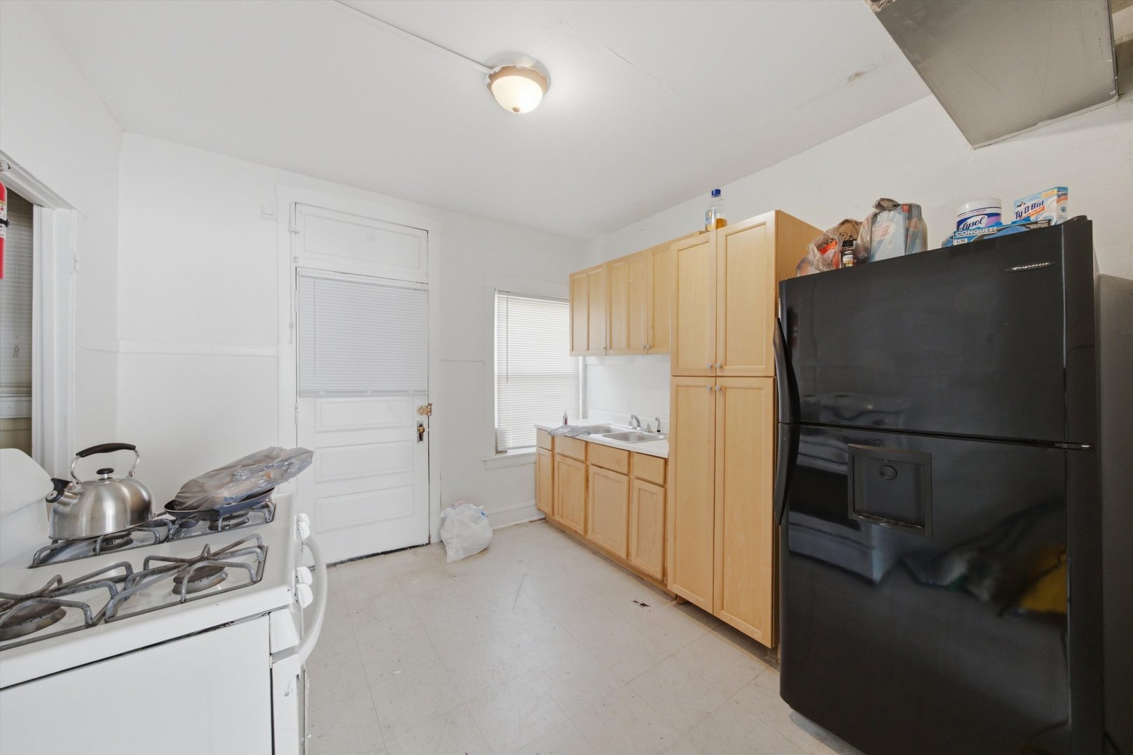 5432 W Potomac Avenue Property Photo 29