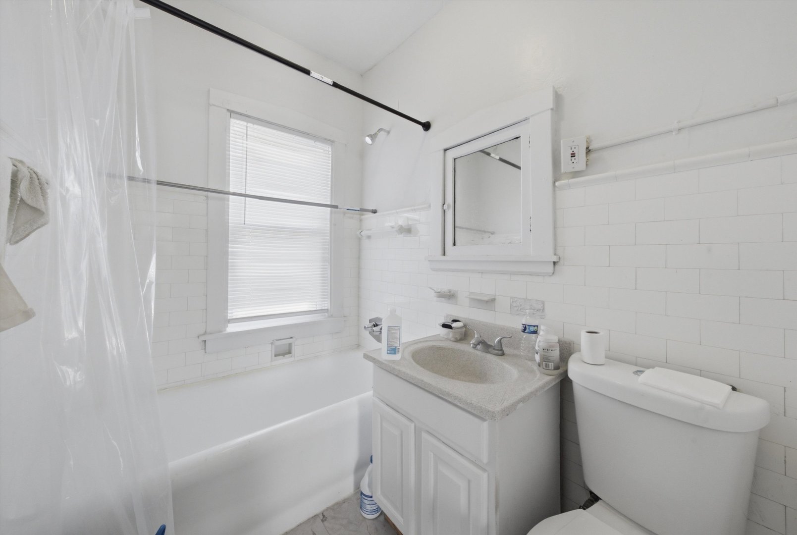 5432 W Potomac Avenue Property Photo 31
