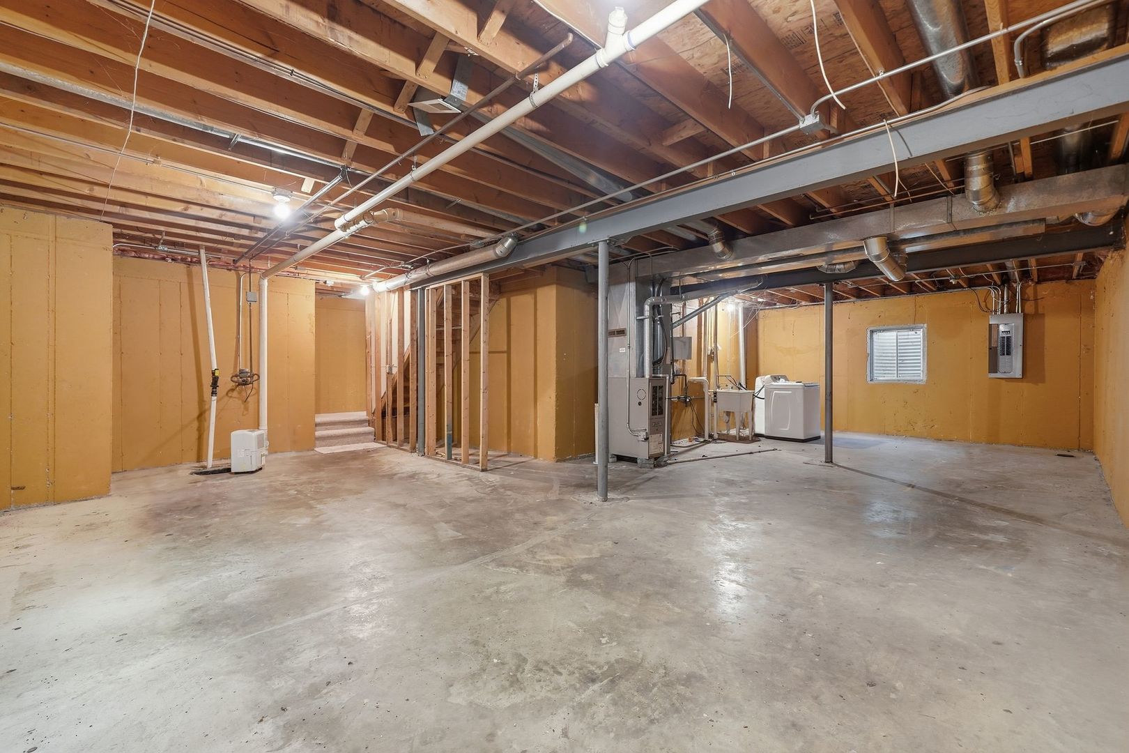 657 S Mcalister Avenue Property Photo 17