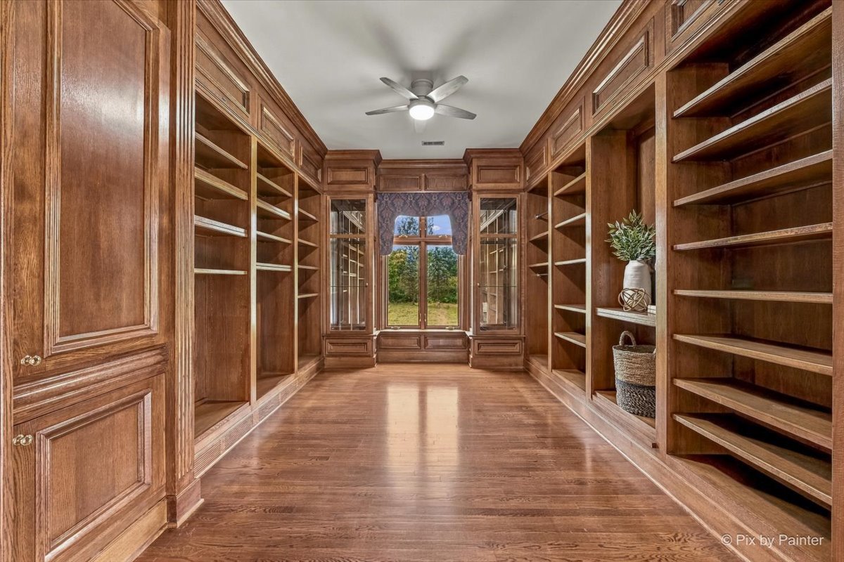 5n719 Castle Drive Property Photo 29