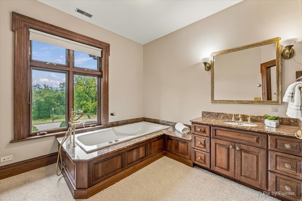 5n719 Castle Drive Property Photo 50