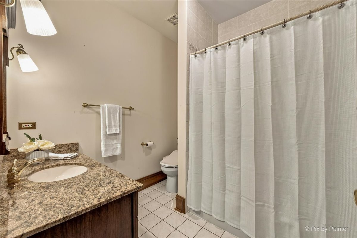 5n719 Castle Drive Property Photo 57