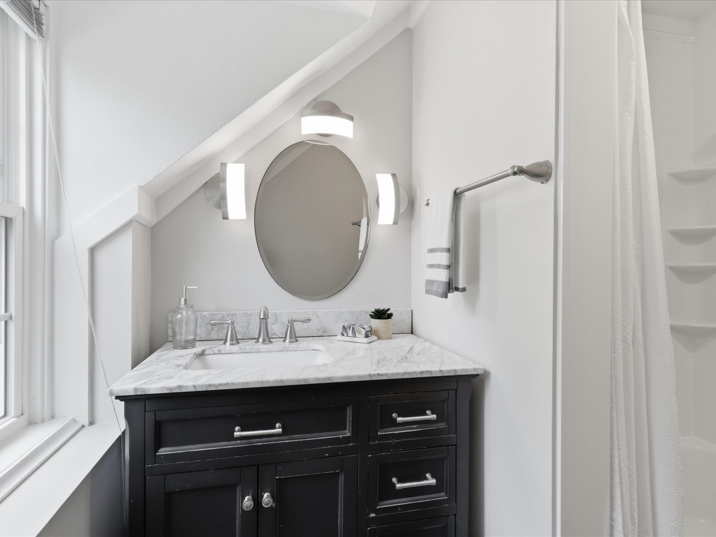 200 Pine Street Property Photo 15