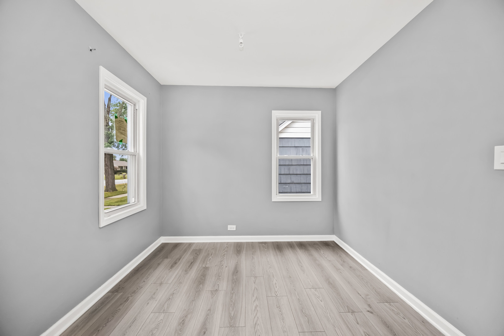 3250 186th Street Property Photo 13