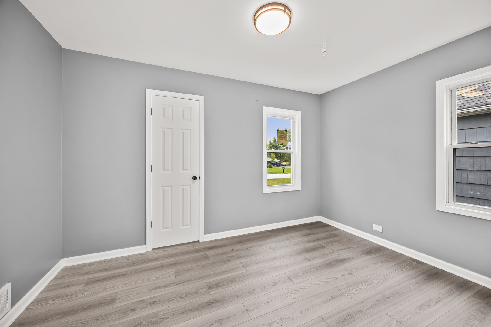 3250 186th Street Property Photo 14