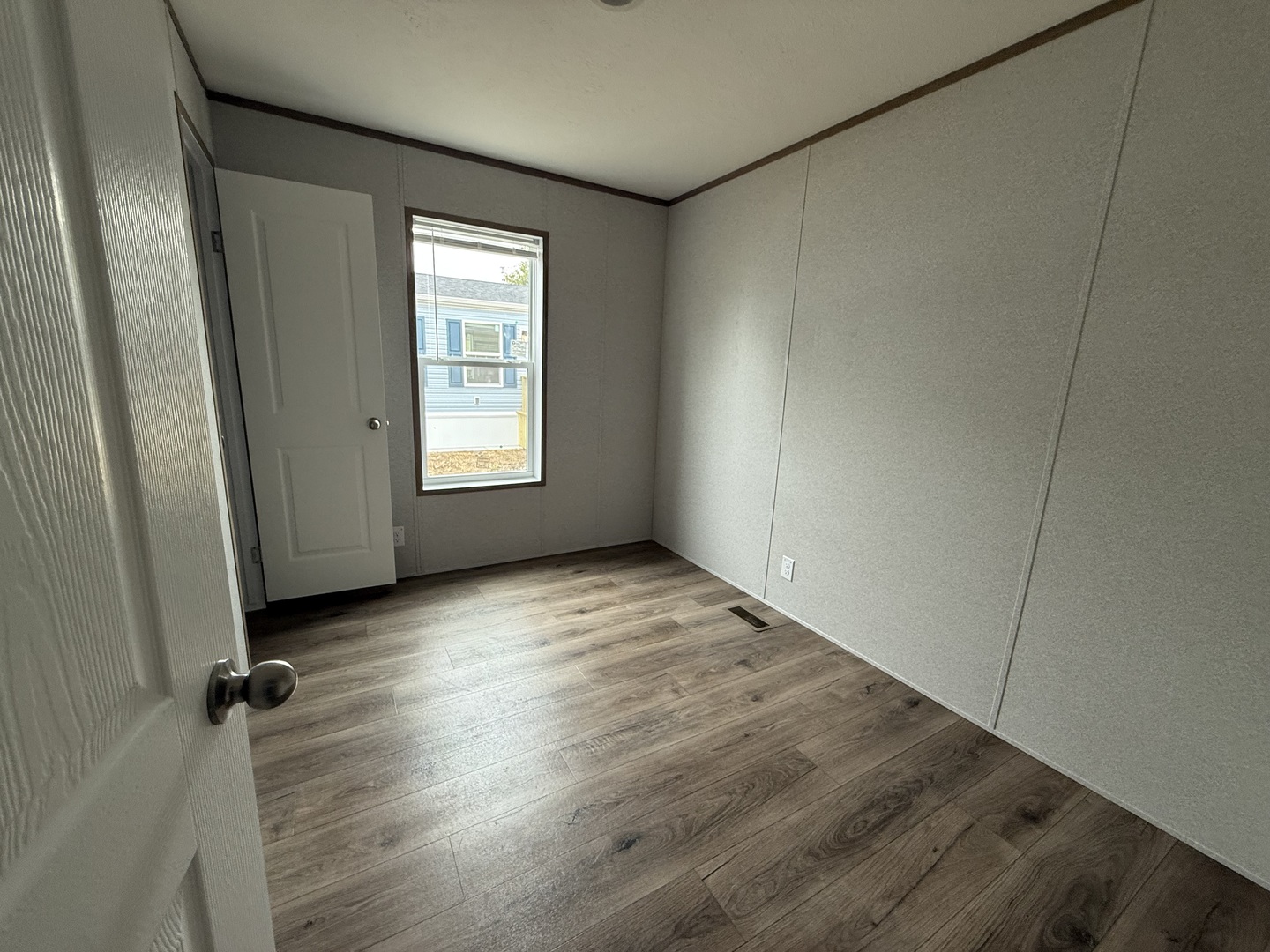 182 Windmere Circle Property Photo 15