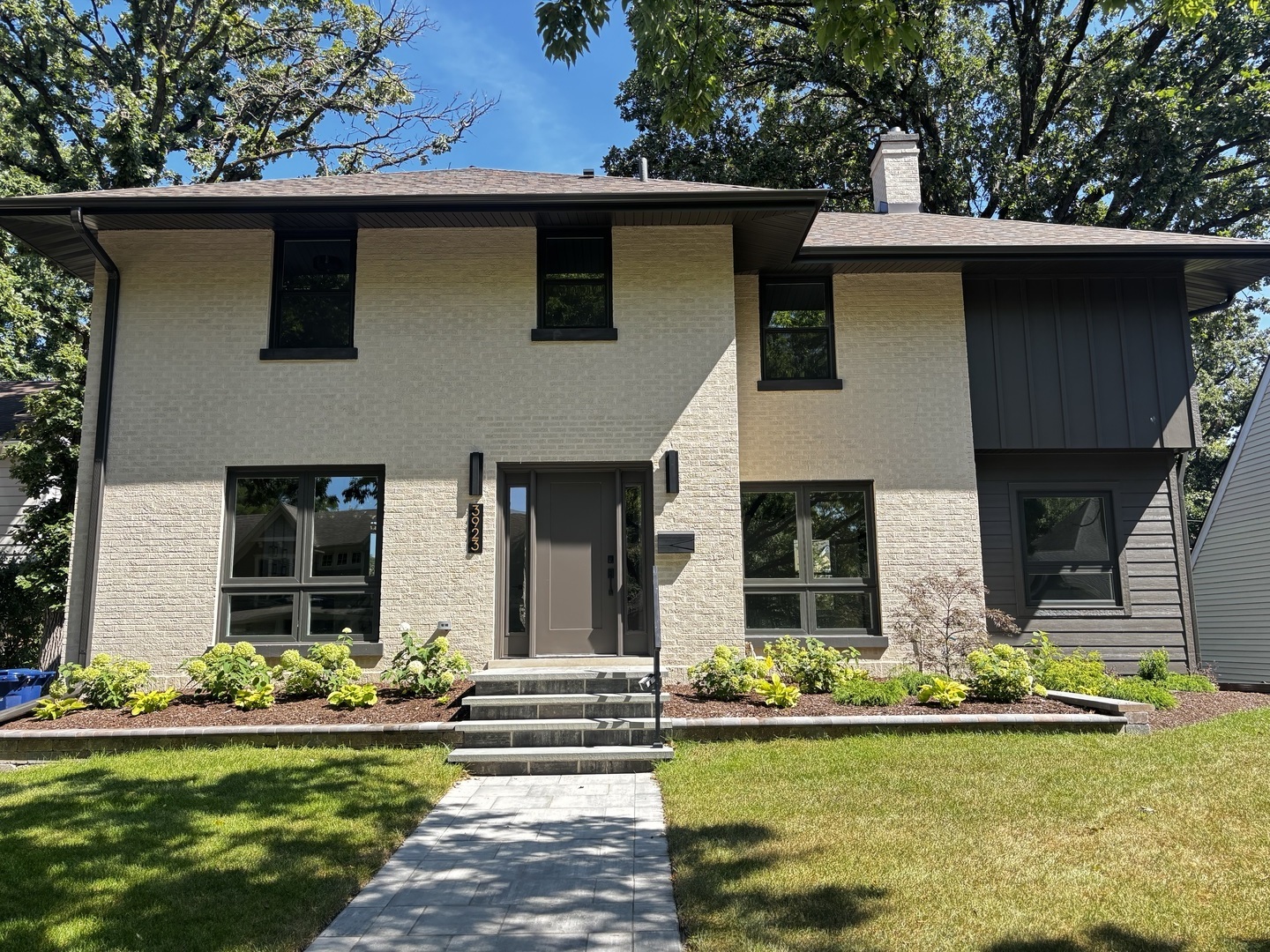 3923 Clausen Avenue Property Photo 1