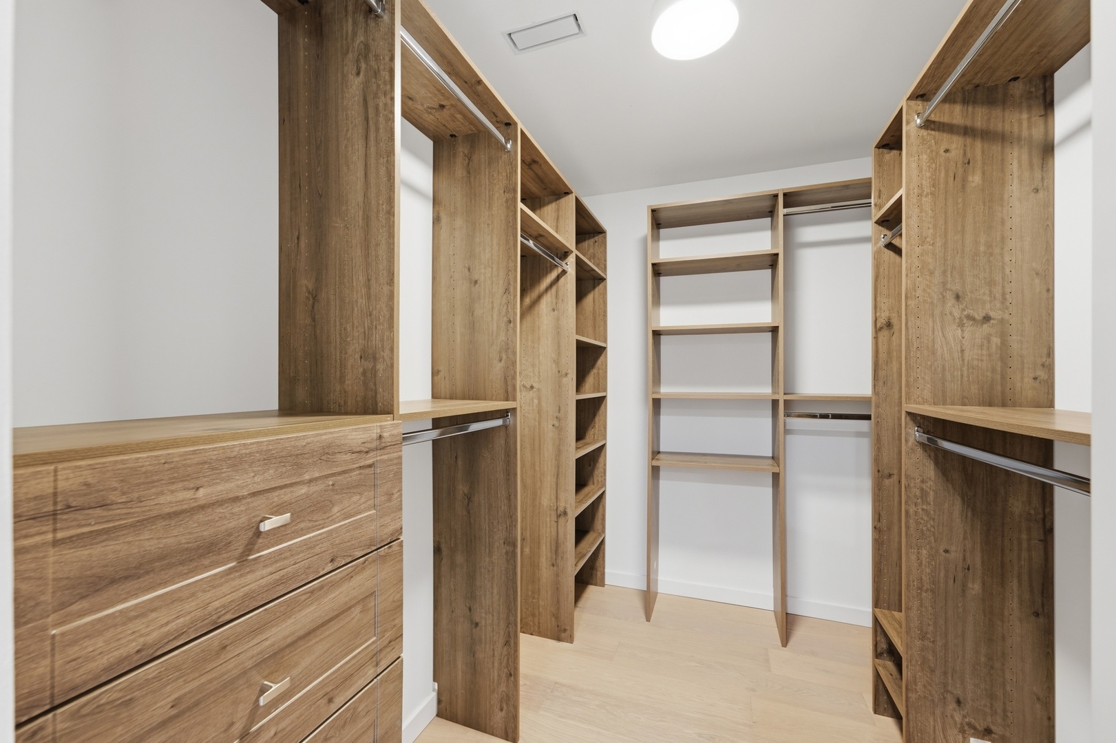 3923 Clausen Avenue Property Photo 26
