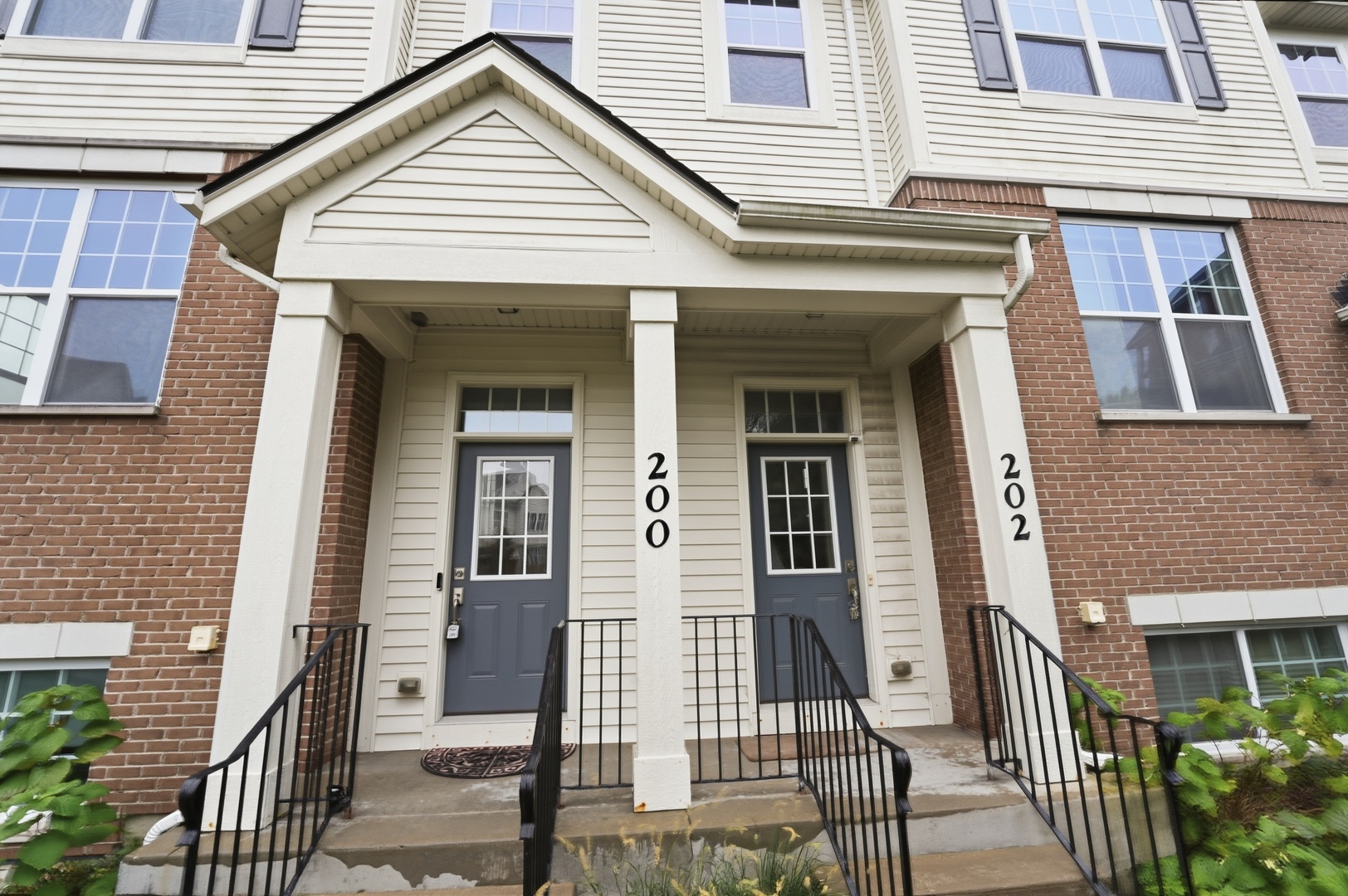 200 Concord Court Property Photo 1